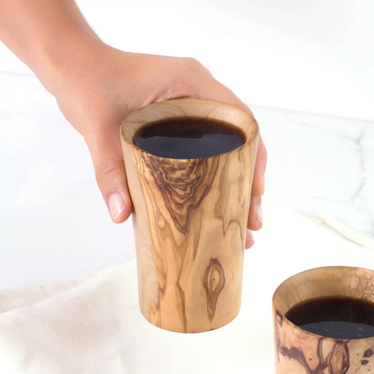 mug en bois d'olivier fait main