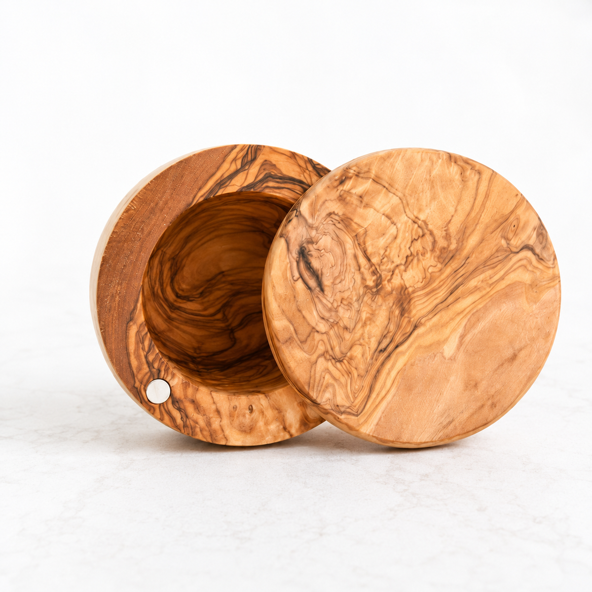 Boîte à friandises artisanale en bois d'olivier