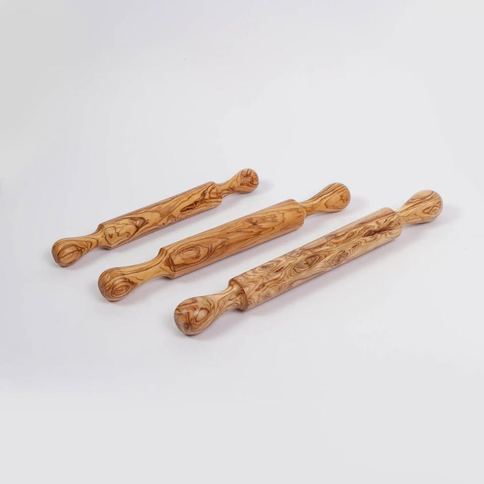 Rouleau à pâtisserie artisanal en bois d'olivier