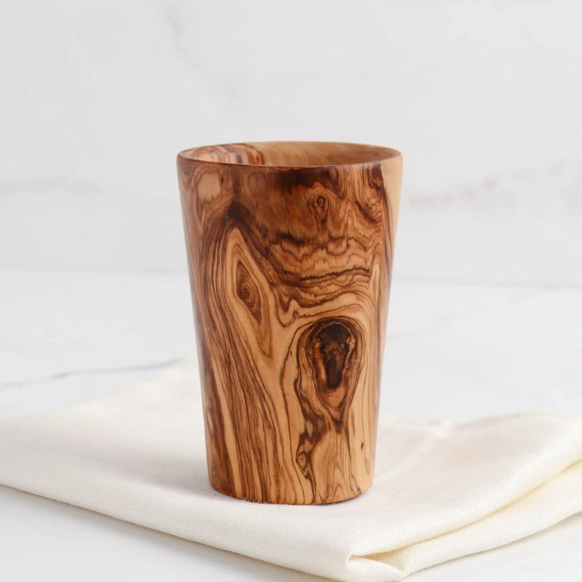 mug en bois d'olivier fait main