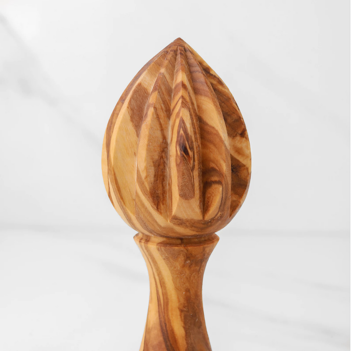 presse-citron en bois d'olivier